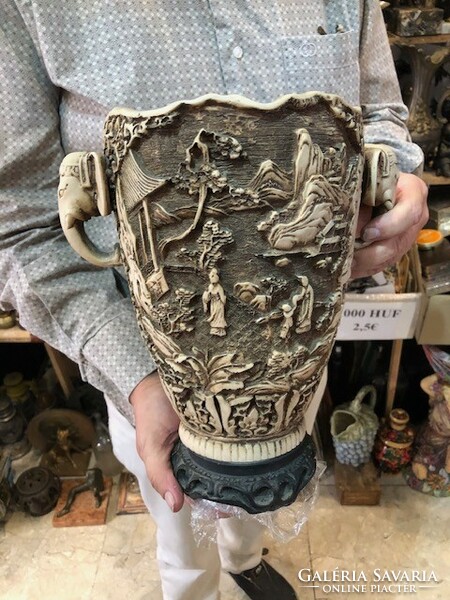 Ceramic work, 40 cm, excellent for home decoration. 19th century, vase