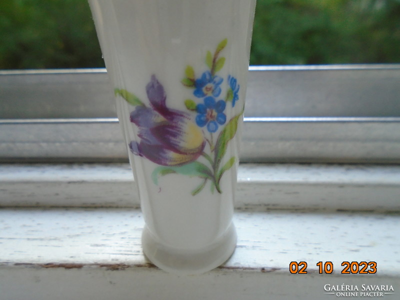 Hollóháza mini vase with black tulip and forget-me-not pattern