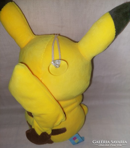 Pikachu plüssjáték 23cm