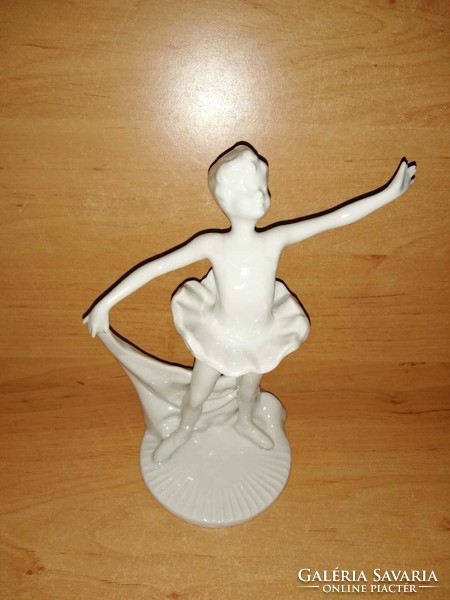 Fehér porcelán balerina figura - 20 cm magas