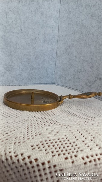 Very old, brass, walking candle holder, length: 21.5 cm, diameter: 12 cm, weight 280 gr.