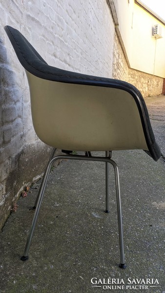 Herman Miller - Eames "Dax" szék
