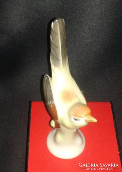 Hollóházi madárka / porcelán figurás szobor