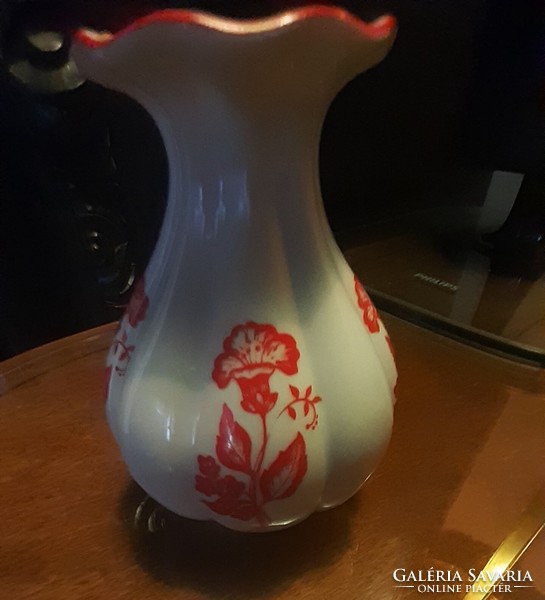 Zsolnay vase/ unmarked/