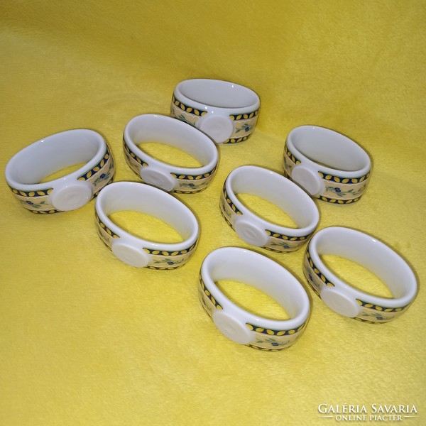 8 Pcs, porcelain, napkin ring.