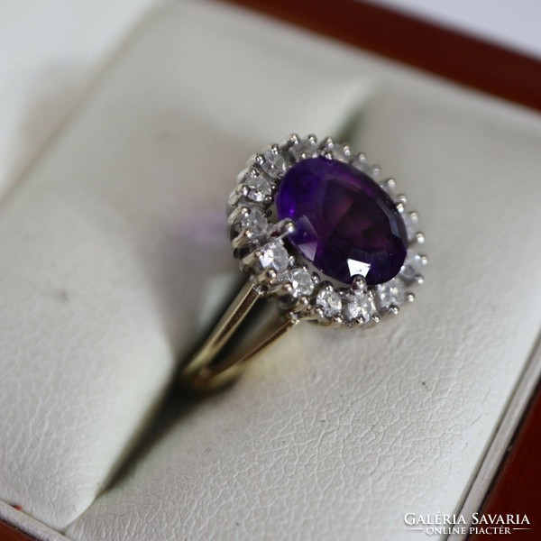 14 K gold ring with 0.60 Ct diamonds and amethyst