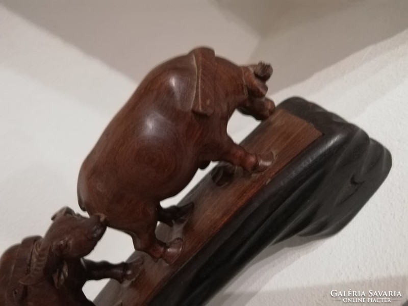 Oriental wood carving: buffaloes pulling logs, marked 40 cm