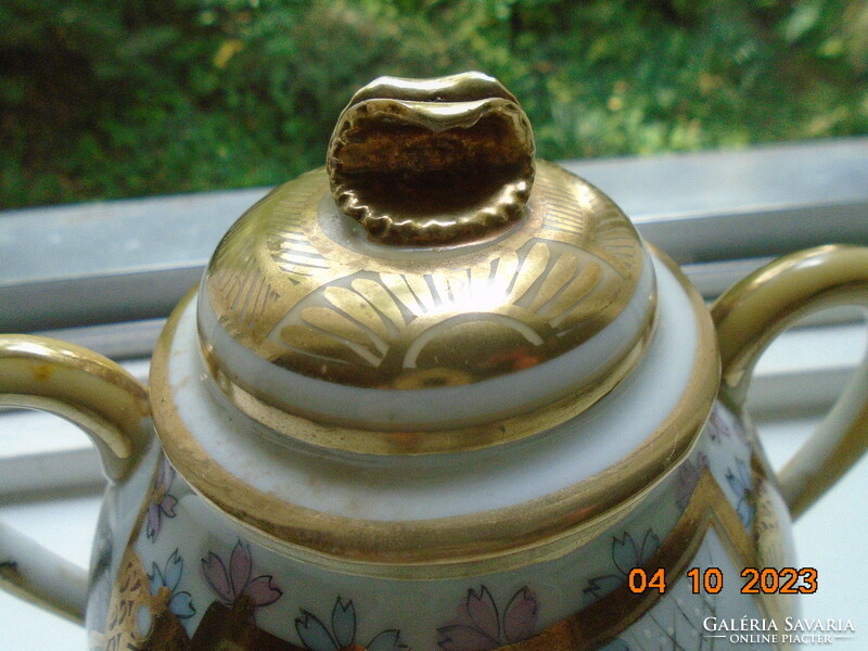 Antique sugar bowl from Kutan, richly gilded, with life and landscapes, made of extremely fine eggshell porcelain