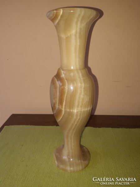 Aragonite vase - 30 cm