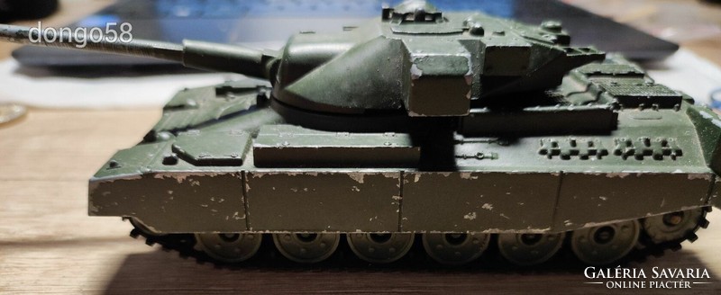 Metal model panzer chieftain medium tank corgi toys 1:50 # pat app 20660/73 e243/a
