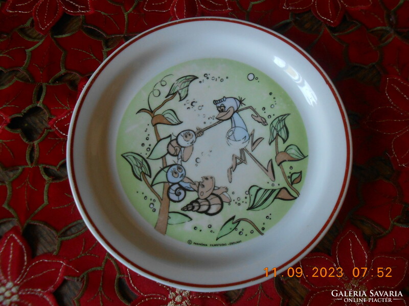 Zsolnay water spider fairy tale pattern children's flat plate