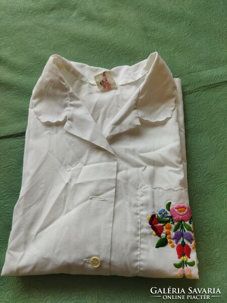 Kalocsa blouse size 164/48