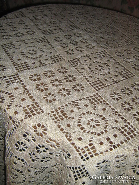 Wonderful elegant ecru oval woven lace tablecloth