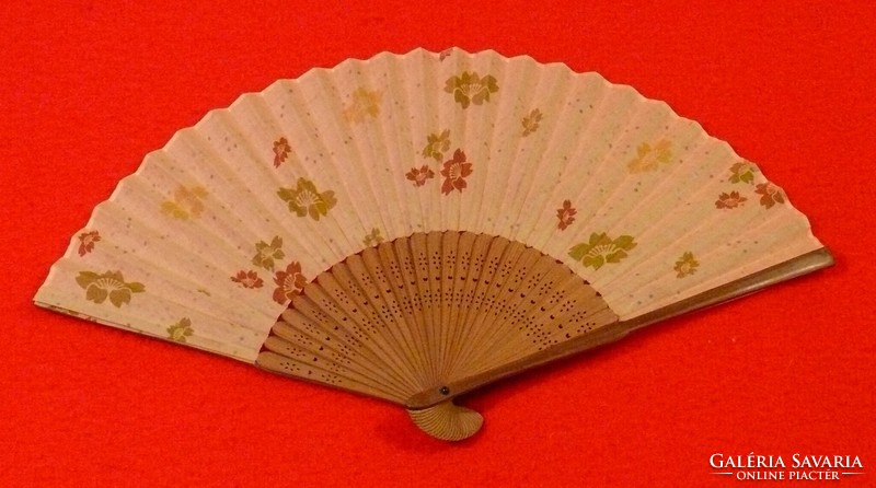 Chinese fan made of wooden plates and silk