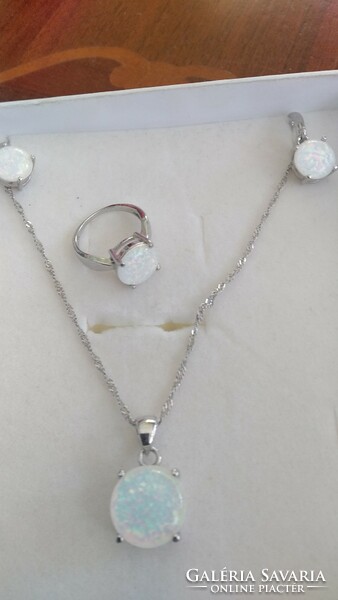 Silver jewelry set