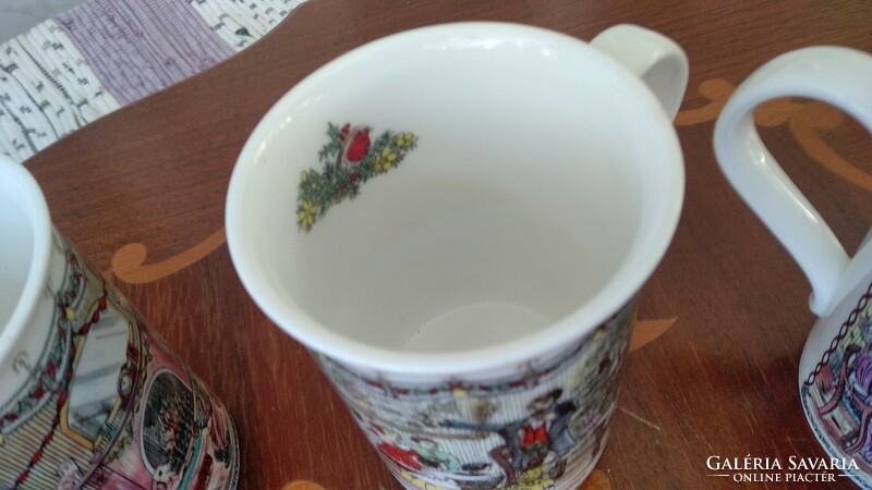 Porcelán csészék, karácsonyi...