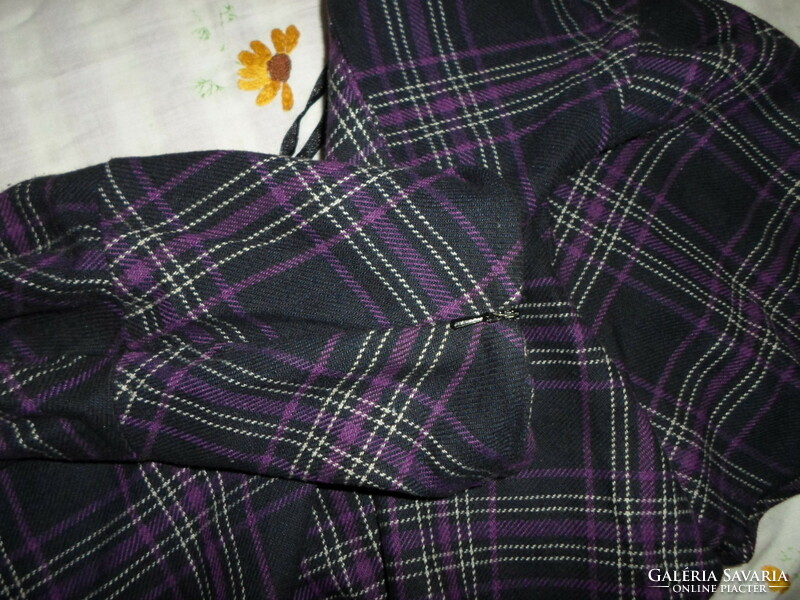 Women's short skirt 1.: Purple-black checkered, wool (oasis)
