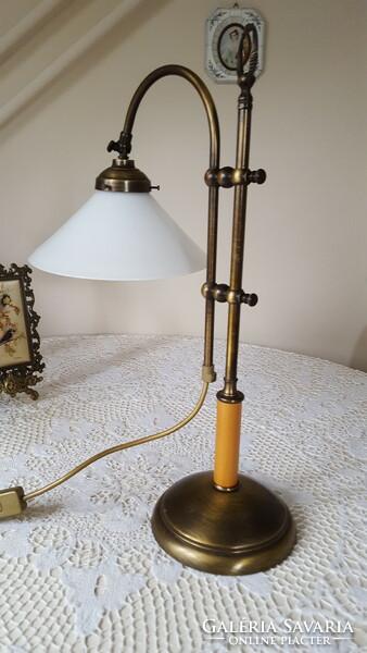 Antik hatású asztali lámpa,banklámpa