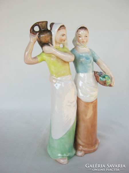 Bodrogkeresztúri retro kerámia lányok