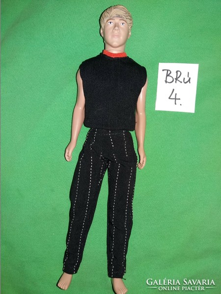 Sorszámos 2018 Vintage Toys angol manökenbaba fiú ritka Barbie babákhoz képek szerint BrÚ 4.