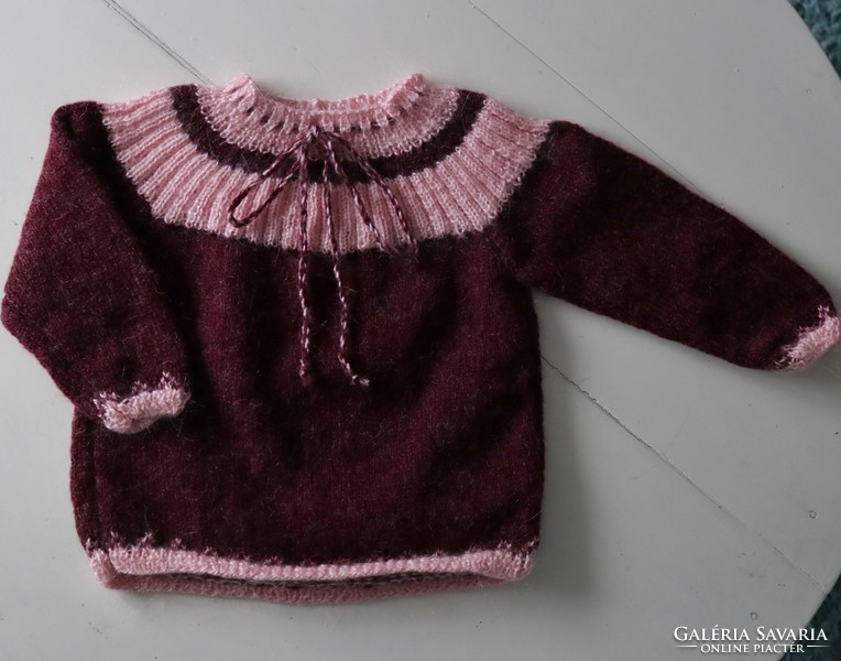 Hand-knitted baby girl sweater - burgundy