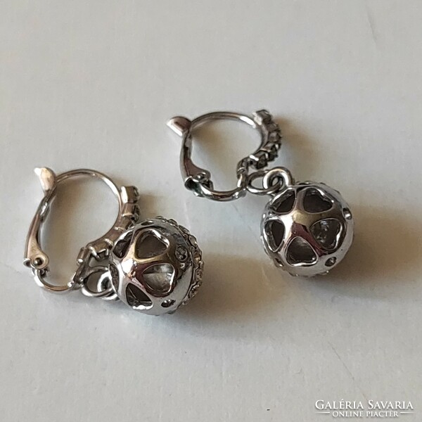 New berry patent crystal earrings