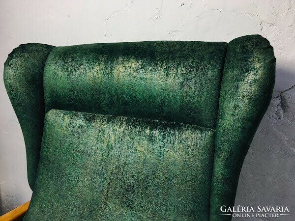 Mid century vintage green velvet upholstered lounge chair with armrests 1960's - 50652