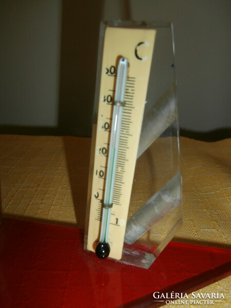 Plexi hőmérő- gyufa tartó