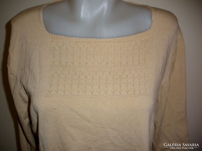 Silk knitted sweater, beige