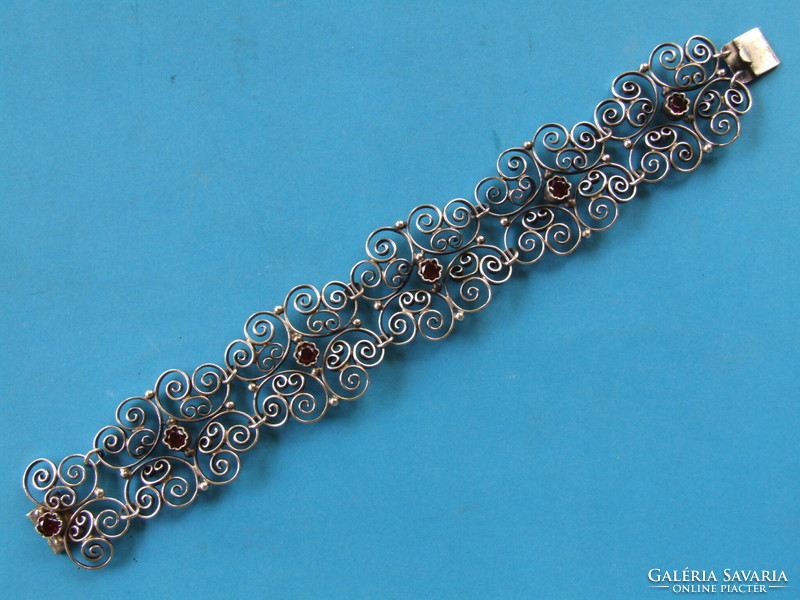 Silver bracelet (221002)