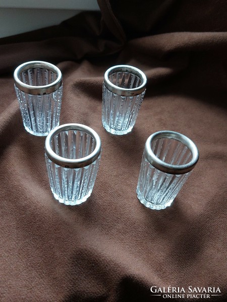 Nice little Stanpedli glasses with silver fittings 800