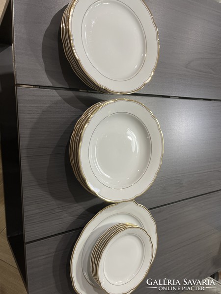 Porcelain plate 19 pcs