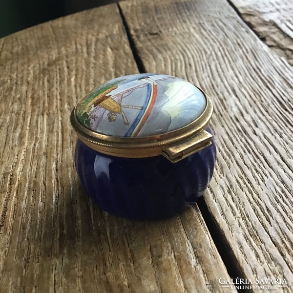 Old English fire enamel jewelry box