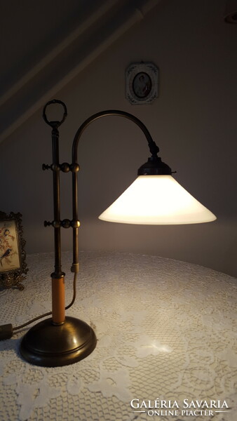 Antique effect table lamp, bank lamp