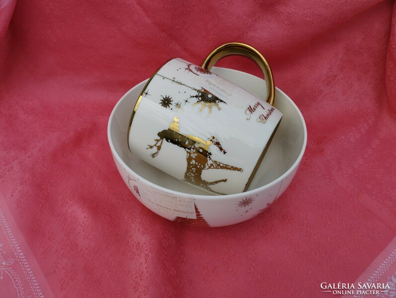 Porcelain mug and muesli bowl with Christmas pattern