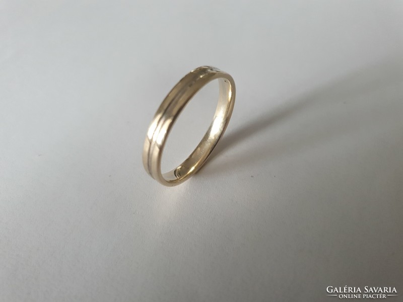 14K men's wedding ring