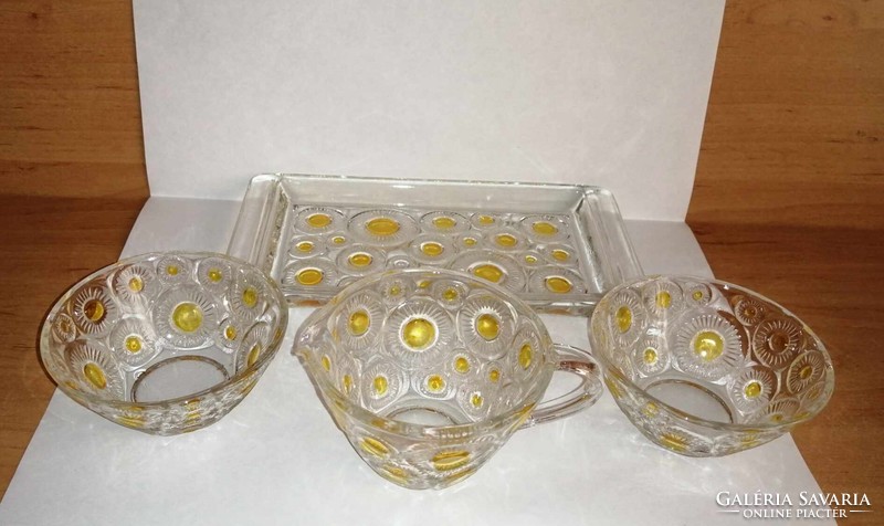 Glass spout with 2 small bowls, tray (22/d)