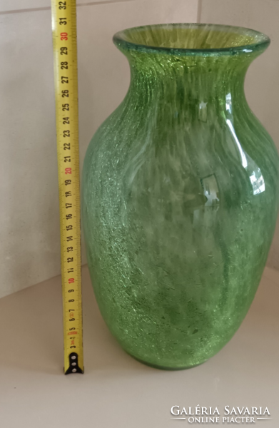 Zöld fátyolüveg váza (30 cm)