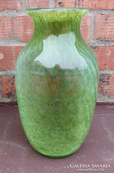 Zöld fátyolüveg váza (30 cm)