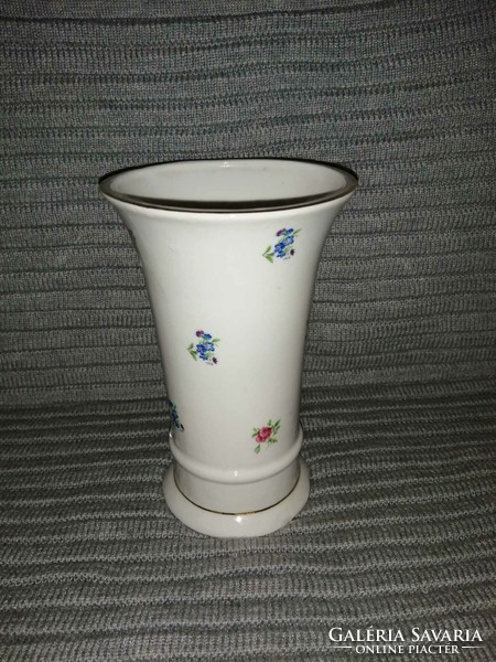 Regent porcelain vase (a1)