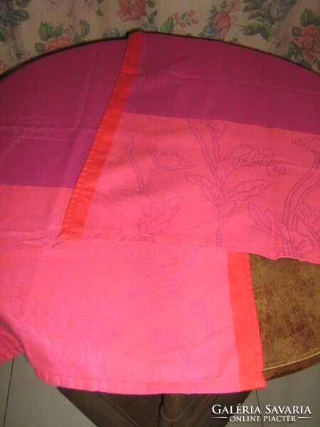Wonderful vintage floral wonderful color woven damask running tablecloth new
