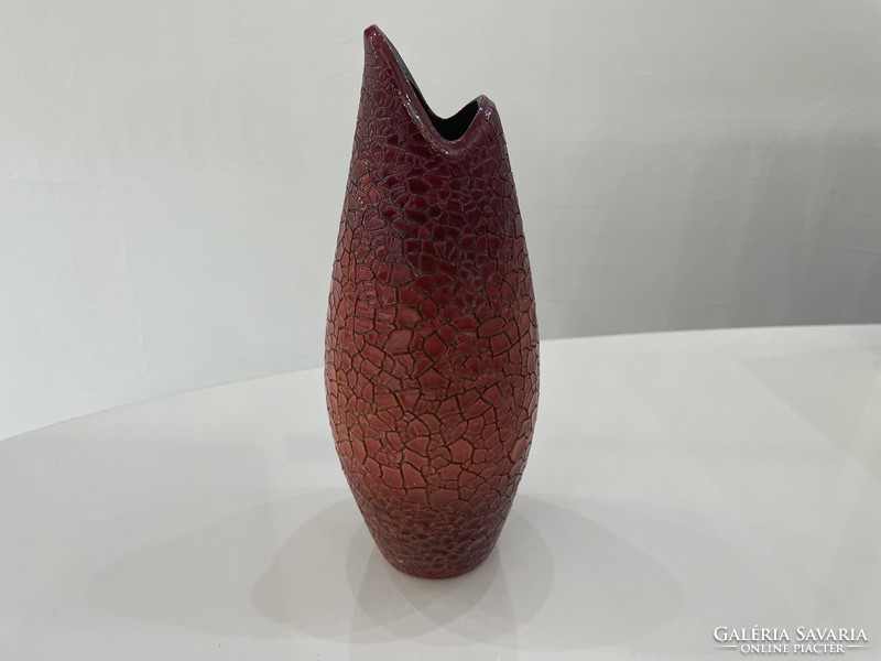 Zsolnay crackled shrink-glaze red eosin vase designed by Turkish János modern retro mid century