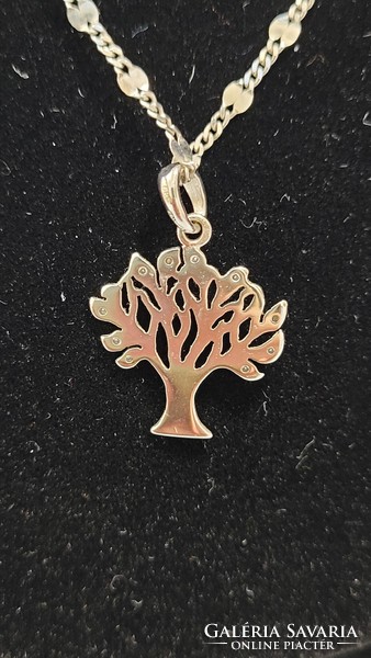 14K white gold tree of life necklace with pendant 3.63 g