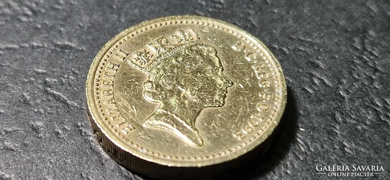 England 1 pound 1993.