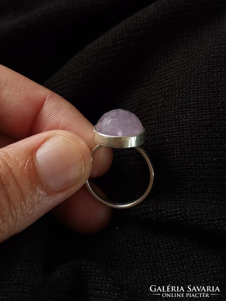 Unique pale purple amethyst ring