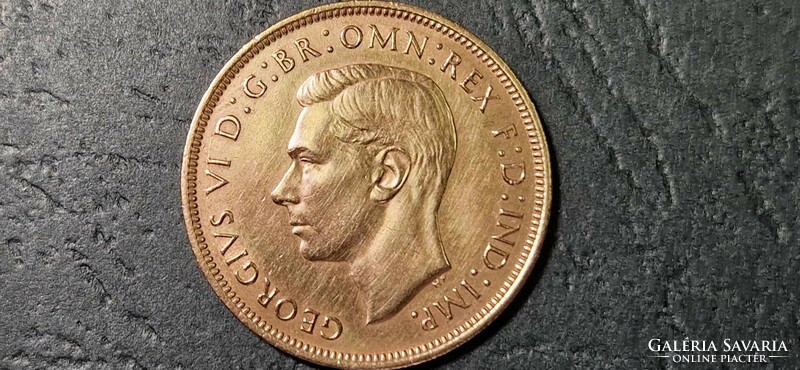 England 1 penny 1944.