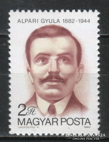 Hungarian postal worker 4048 mbk 3500 50
