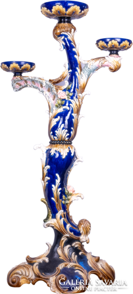 Really nice majolica postman stand! 2 Part beautifully crafted. 130cm tall