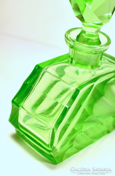 Art deco moser polished green glass perfume bottle perfume bottle
