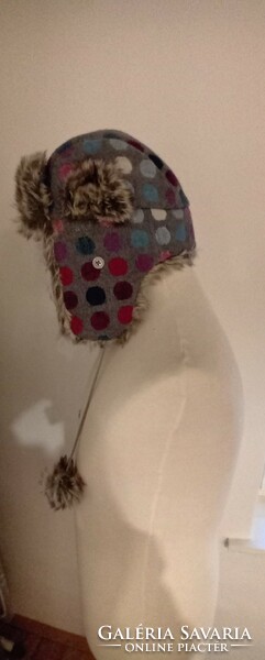 Polka dot winter hat